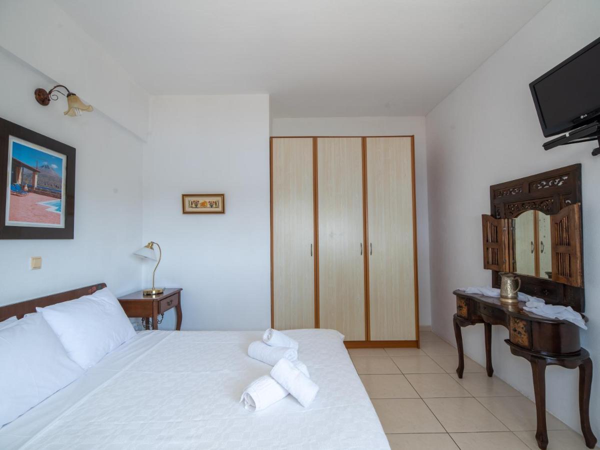 Apartmán Selana View Karavostásion Exteriér fotografie